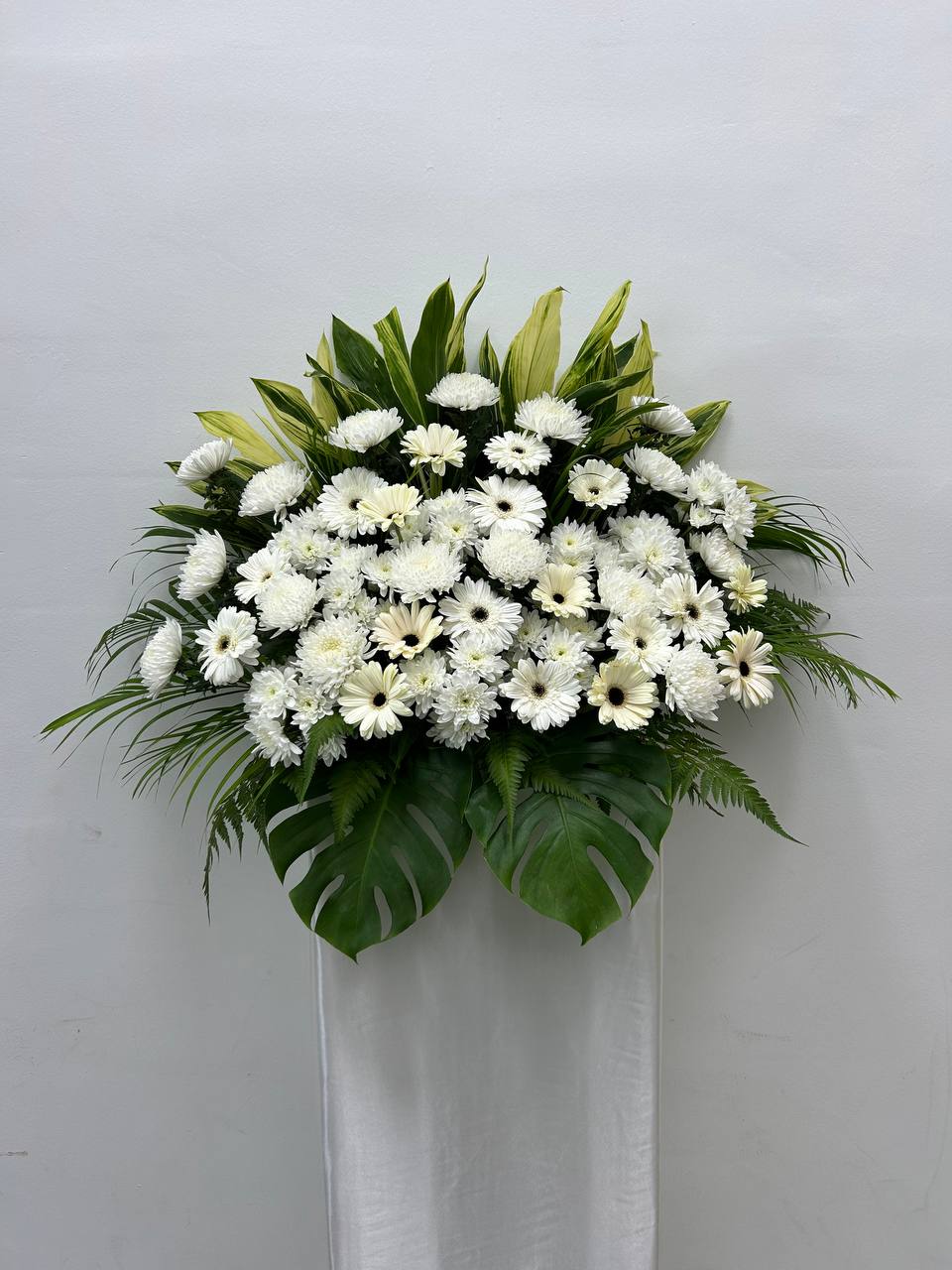 Condolence Stand