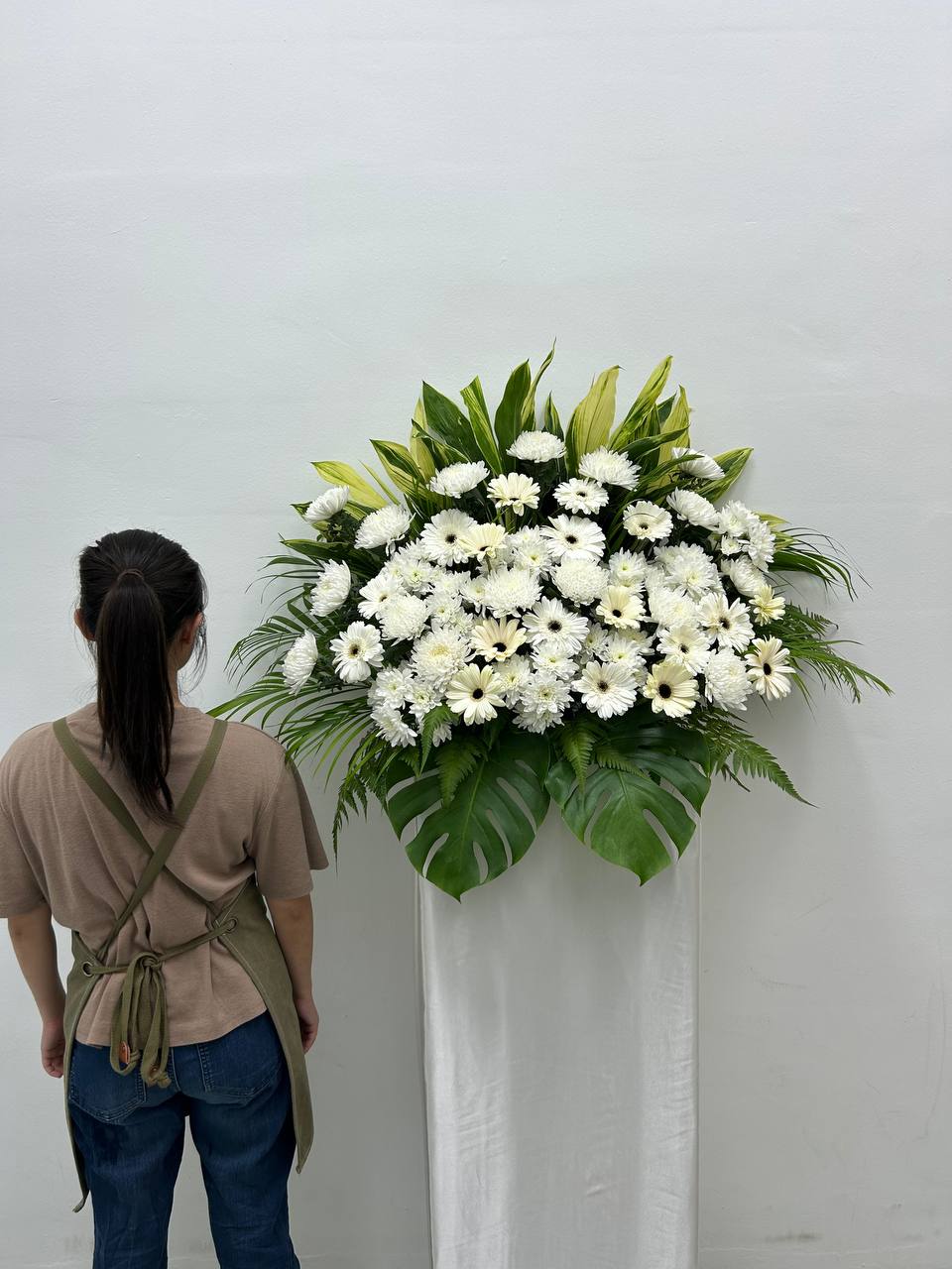 Condolence Stand
